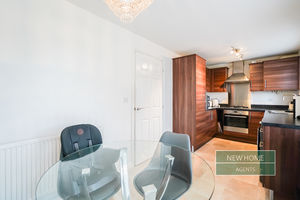 Photo 16- click for photo gallery